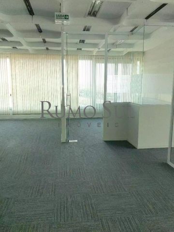 Foto Sala / Conjunto Comercial