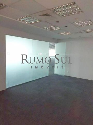 Foto Sala / Conjunto Comercial