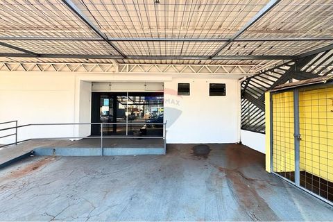 Foto Sala / Conjunto Comercial