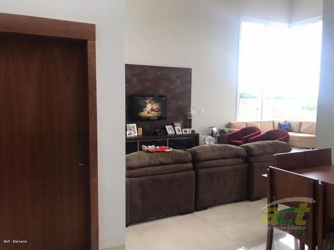 Foto Casa em Condomínio