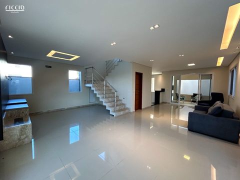 Foto Casa em Condomínio