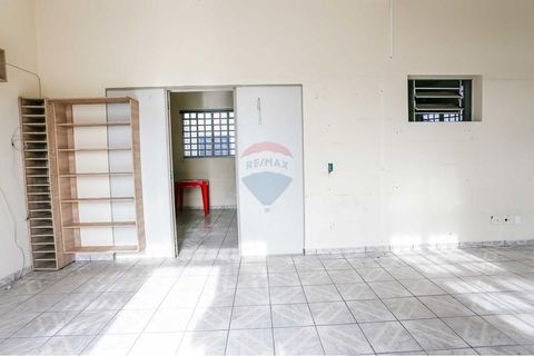 Foto Sala / Conjunto Comercial
