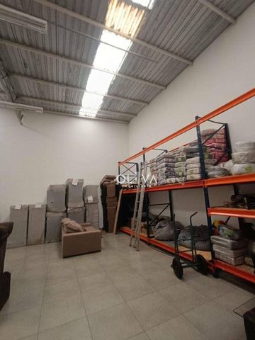 Foto Sala / Conjunto Comercial