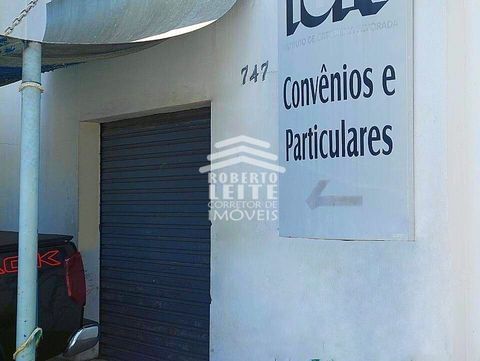 Foto Edifício Inteiro