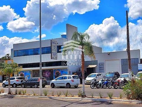 Foto Edifício Inteiro