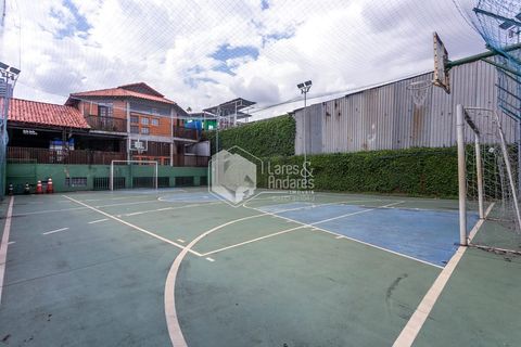 Foto Edifício Inteiro