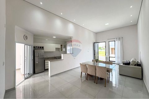 Foto Casa em Condomínio