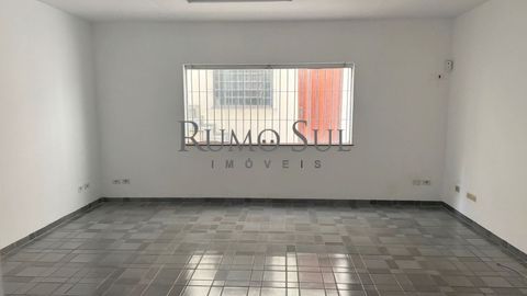 Foto Edifício Inteiro
