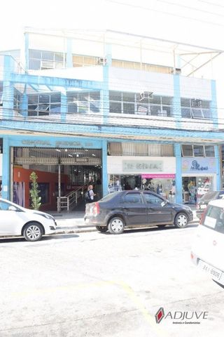 Foto Sala / Conjunto Comercial