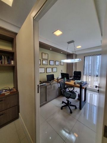 Foto Sala / Conjunto Comercial