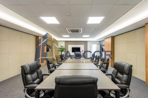 Foto Sala / Conjunto Comercial