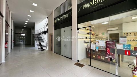 Foto Sala / Conjunto Comercial