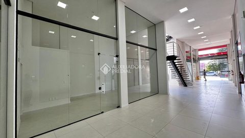 Foto Sala / Conjunto Comercial