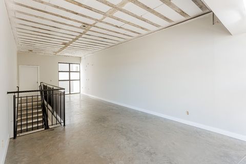 Foto Sala / Conjunto Comercial
