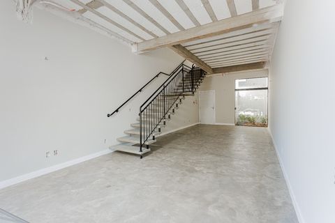 Foto Sala / Conjunto Comercial