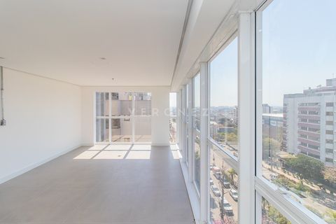 Foto Sala / Conjunto Comercial