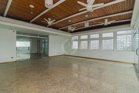 Foto Edifício Inteiro