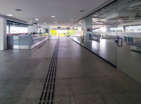 Foto Sala / Conjunto Comercial