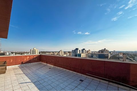 Foto Sala / Conjunto Comercial