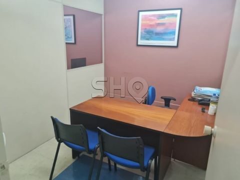 Foto Sala / Conjunto Comercial