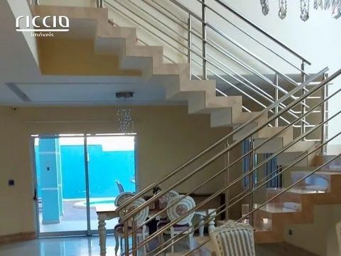 Foto Casa em Condomínio