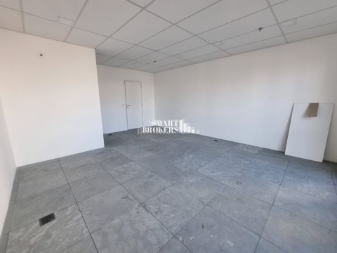 Foto Sala / Conjunto Comercial
