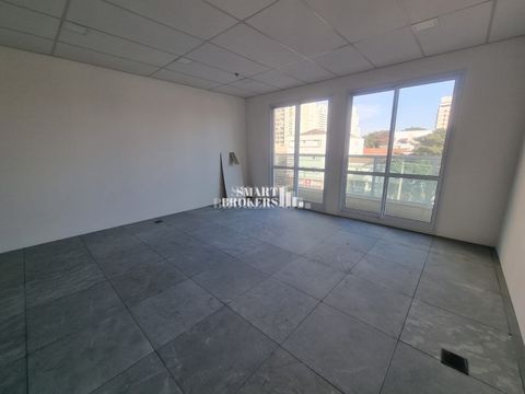 Foto Sala / Conjunto Comercial