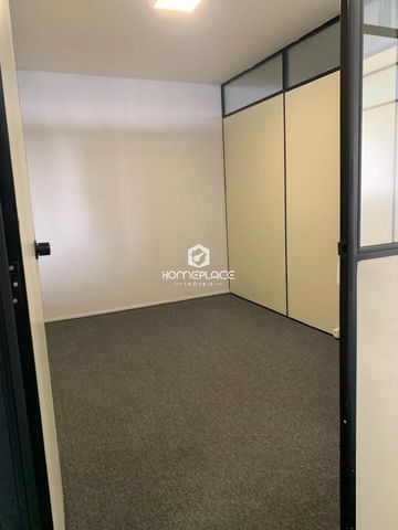 Foto Sala / Conjunto Comercial