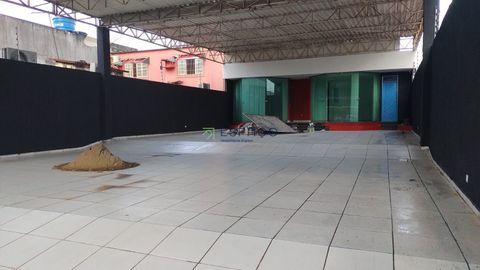 Foto Edifício Inteiro