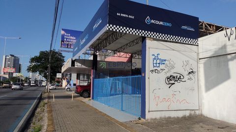 Foto Edifício Inteiro