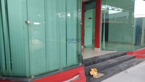 Foto Edifício Inteiro