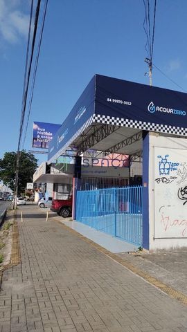 Foto Edifício Inteiro