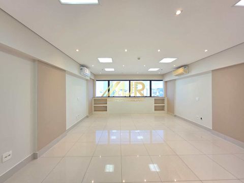 Foto Sala / Conjunto Comercial