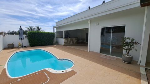 Foto Casa em Condomínio