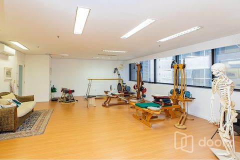 Foto Sala / Conjunto Comercial