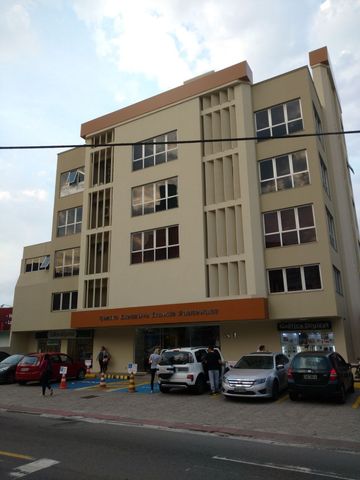 Foto Sala / Conjunto Comercial