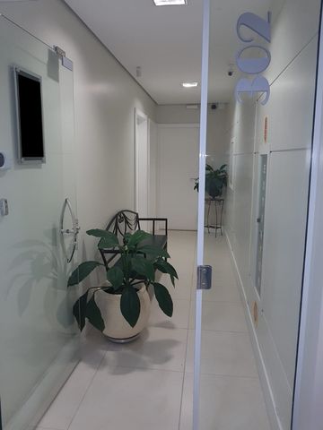Foto Sala / Conjunto Comercial