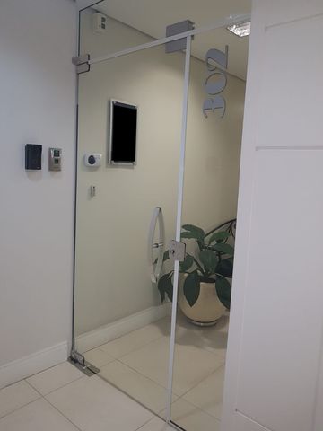 Foto Sala / Conjunto Comercial
