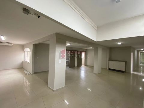 Foto Sala / Conjunto Comercial