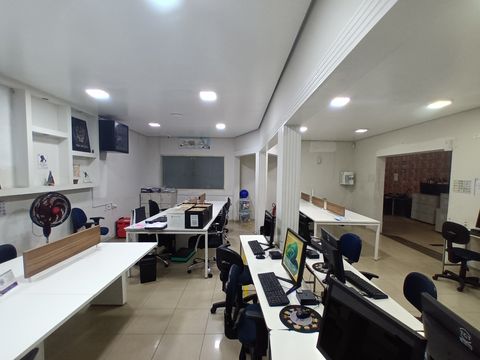 Foto Sala / Conjunto Comercial
