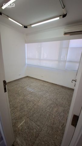 Foto Sala / Conjunto Comercial