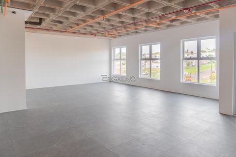 Foto Sala / Conjunto Comercial