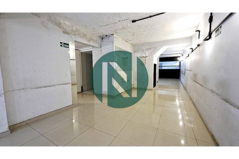 Foto Edifício Inteiro