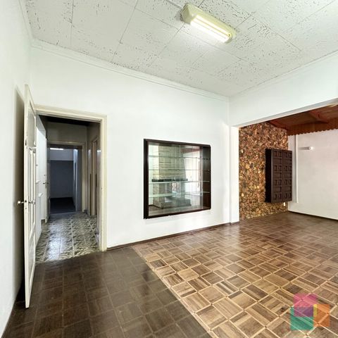 Foto Sala / Conjunto Comercial