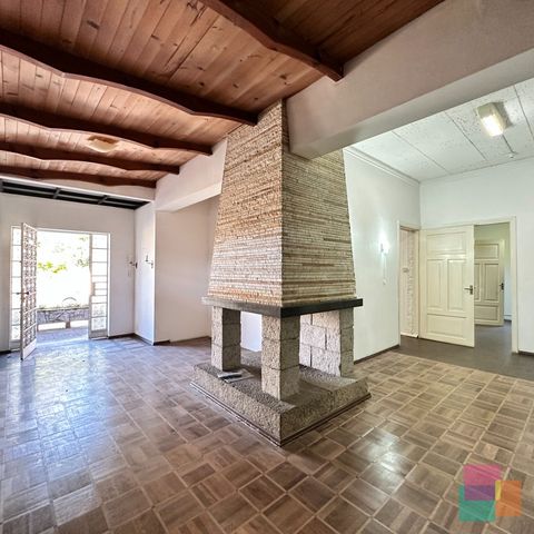 Foto Sala / Conjunto Comercial