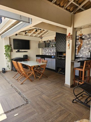 Foto Casa em Condomínio