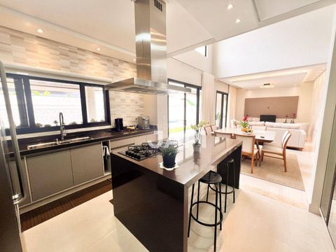 Foto Casa em Condomínio