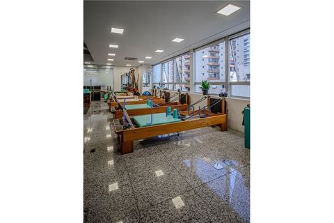 Foto Sala / Conjunto Comercial