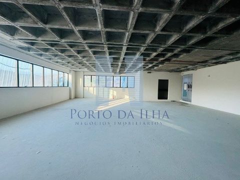 Foto Sala / Conjunto Comercial
