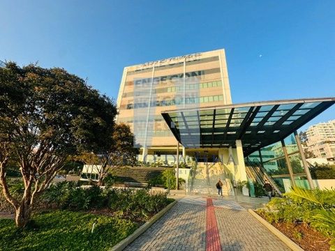 Foto Sala / Conjunto Comercial